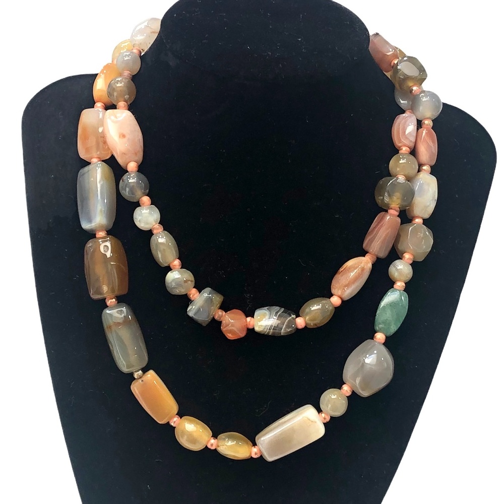 VINTAGE MULTICOLOR SMOOTH AGATE & BEAD NECKLACE 32"L